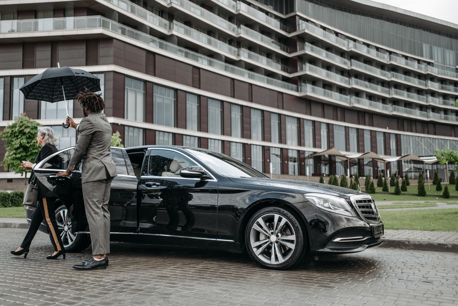 Chauffeur privé équipe à Fréjus